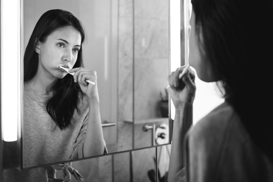 Tooth Erosion: Signs, Causes, Treatment in Dubai Tooth Erosion: Signs, Causes, Treatment in Dubai
